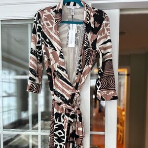 NWT Diane von Furstenberg Vintage Patch Natural Justin Geometric Wrap Dress 14